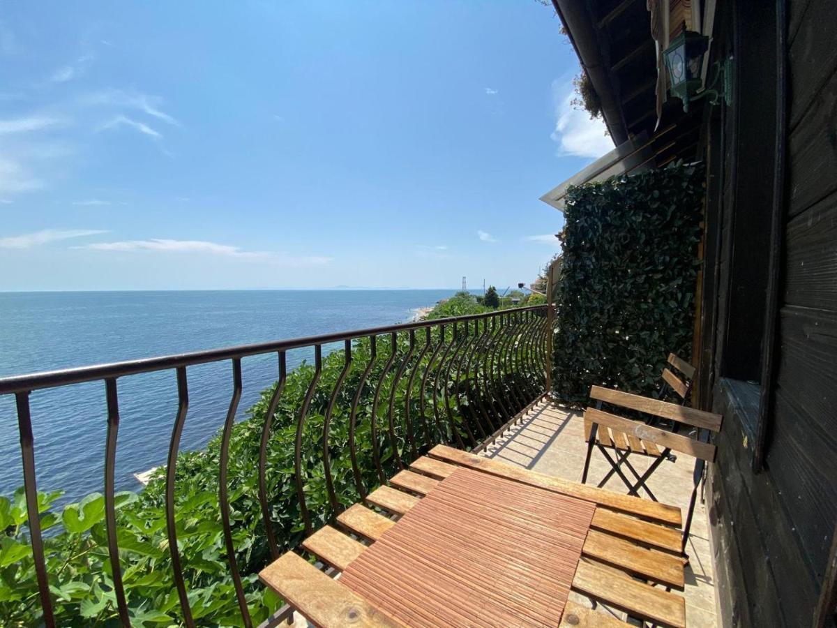 Apartment In A Beach House Old Town Nessebar エクステリア 写真